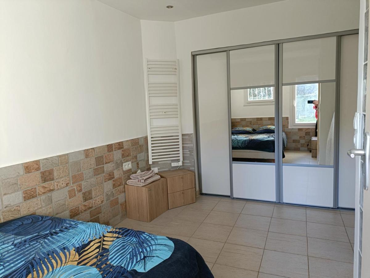 Un Bel Appartement Rez Jardin Parking Gratuit Vence Exterior photo