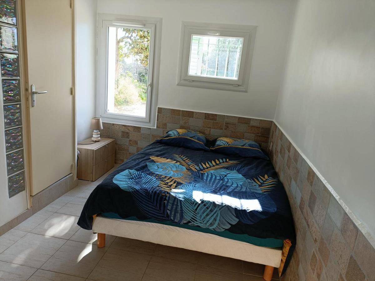 Un Bel Appartement Rez Jardin Parking Gratuit Vence Exterior photo