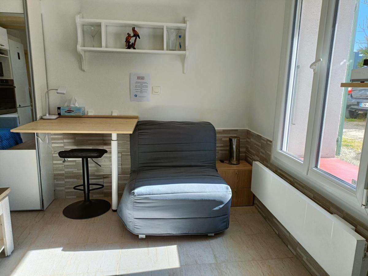 Un Bel Appartement Rez Jardin Parking Gratuit Vence Exterior photo